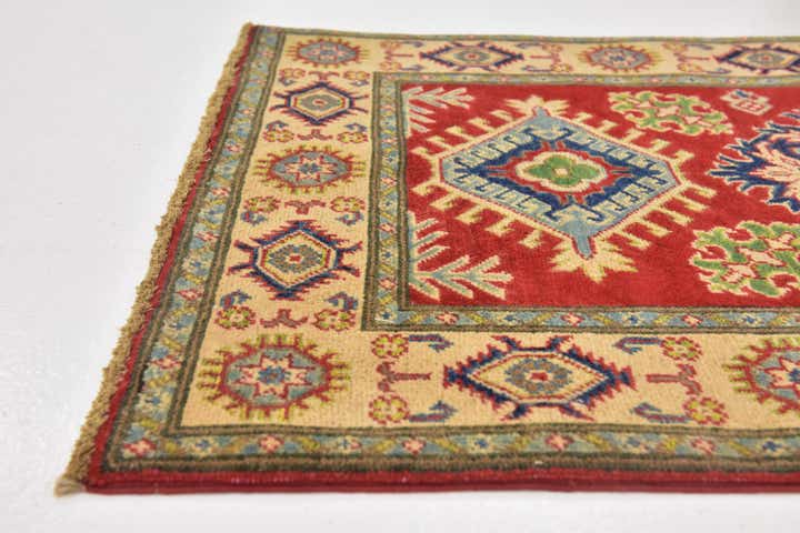 2' 8 x 4' 2 Hand Knotted Kazak Rug