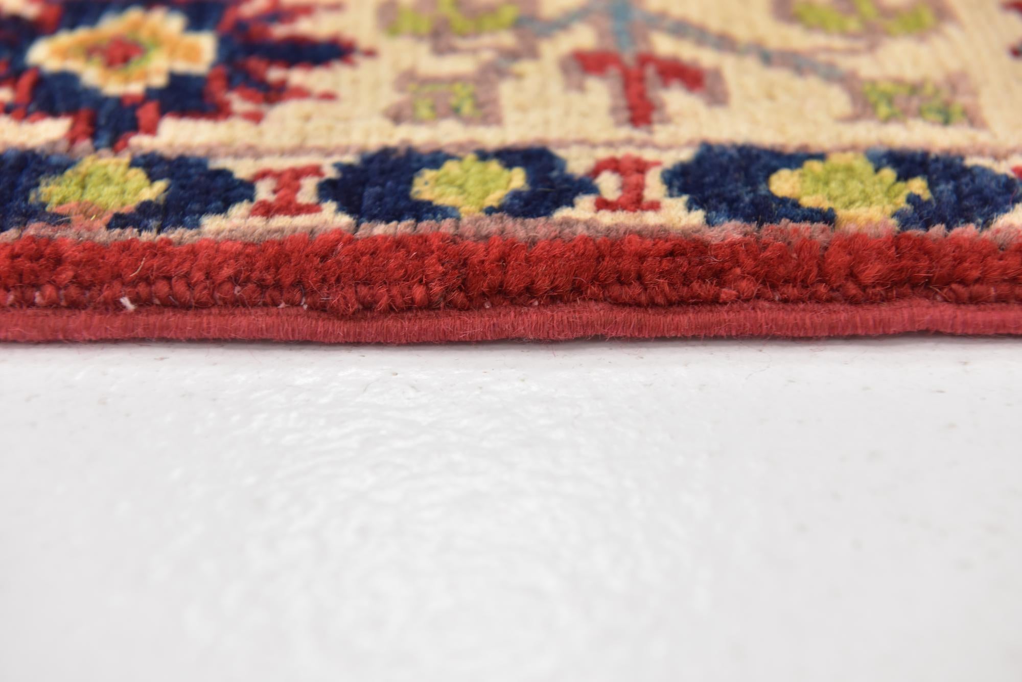 2' 7 x 4' 2 Hand Knotted Kazak Rug