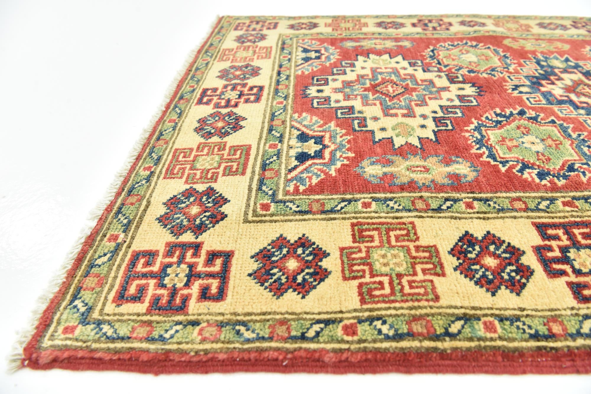 2' 7 x 4' 2 Hand Knotted Kazak Rug