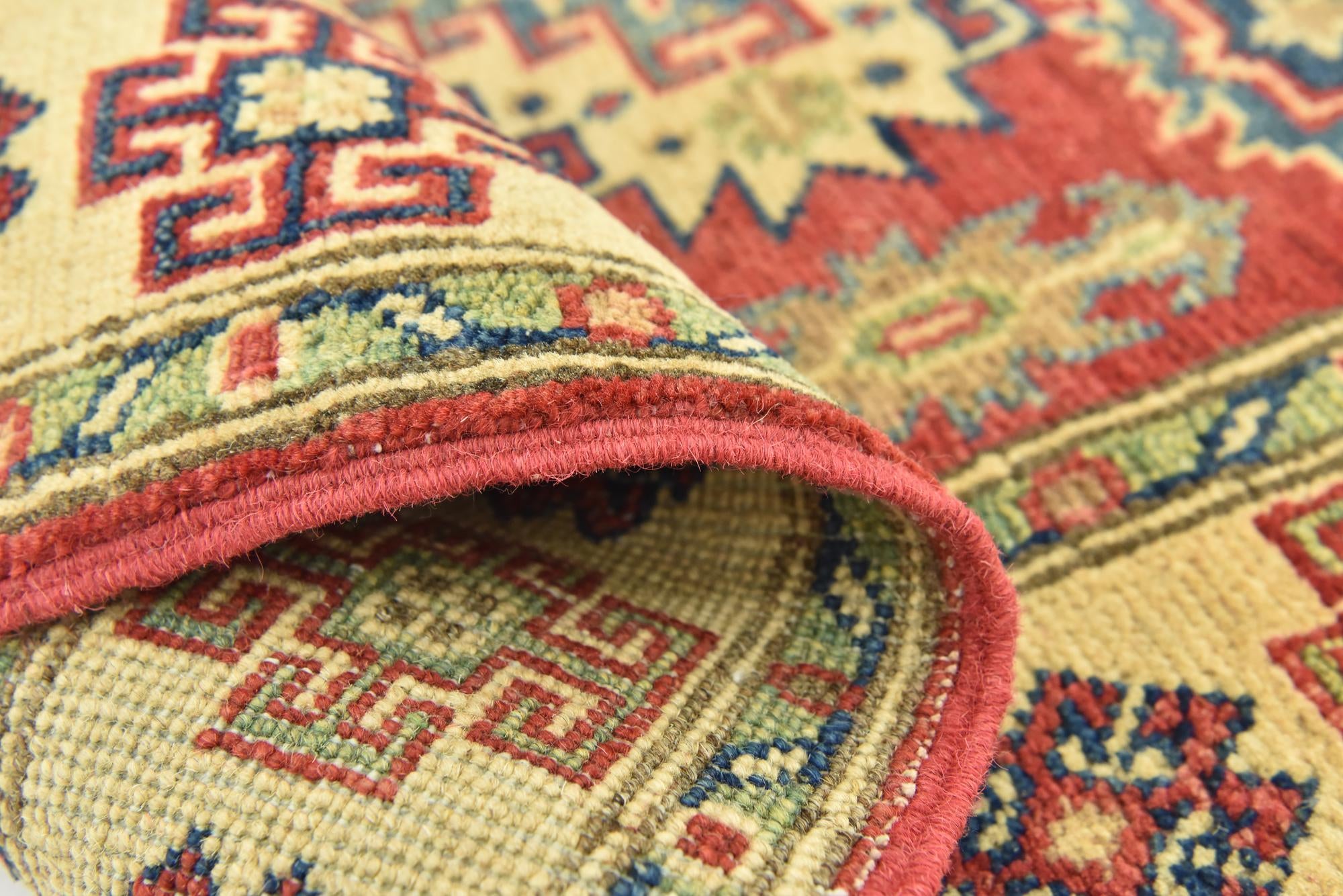 2' 7 x 4' 2 Hand Knotted Kazak Rug