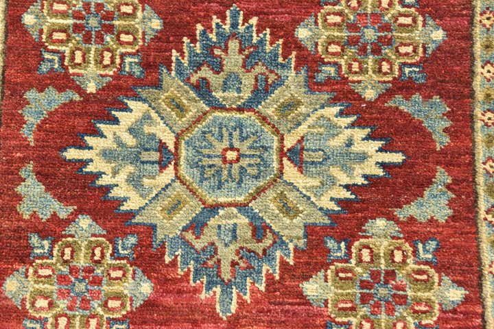 2' 8 x 4' Hand Knotted Kazak Rug