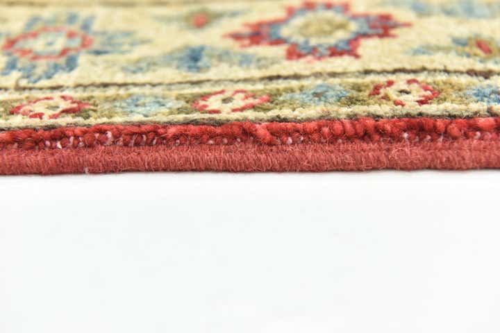 2' 8 x 4' Hand Knotted Kazak Rug