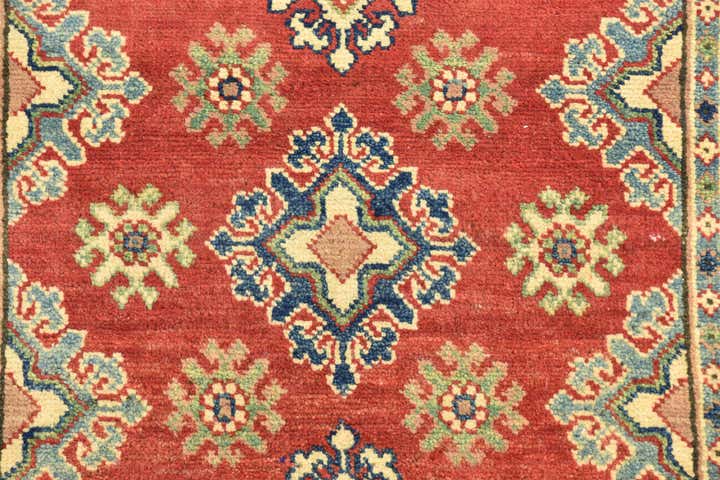 2' 9 x 4' 3 Hand Knotted Kazak Rug