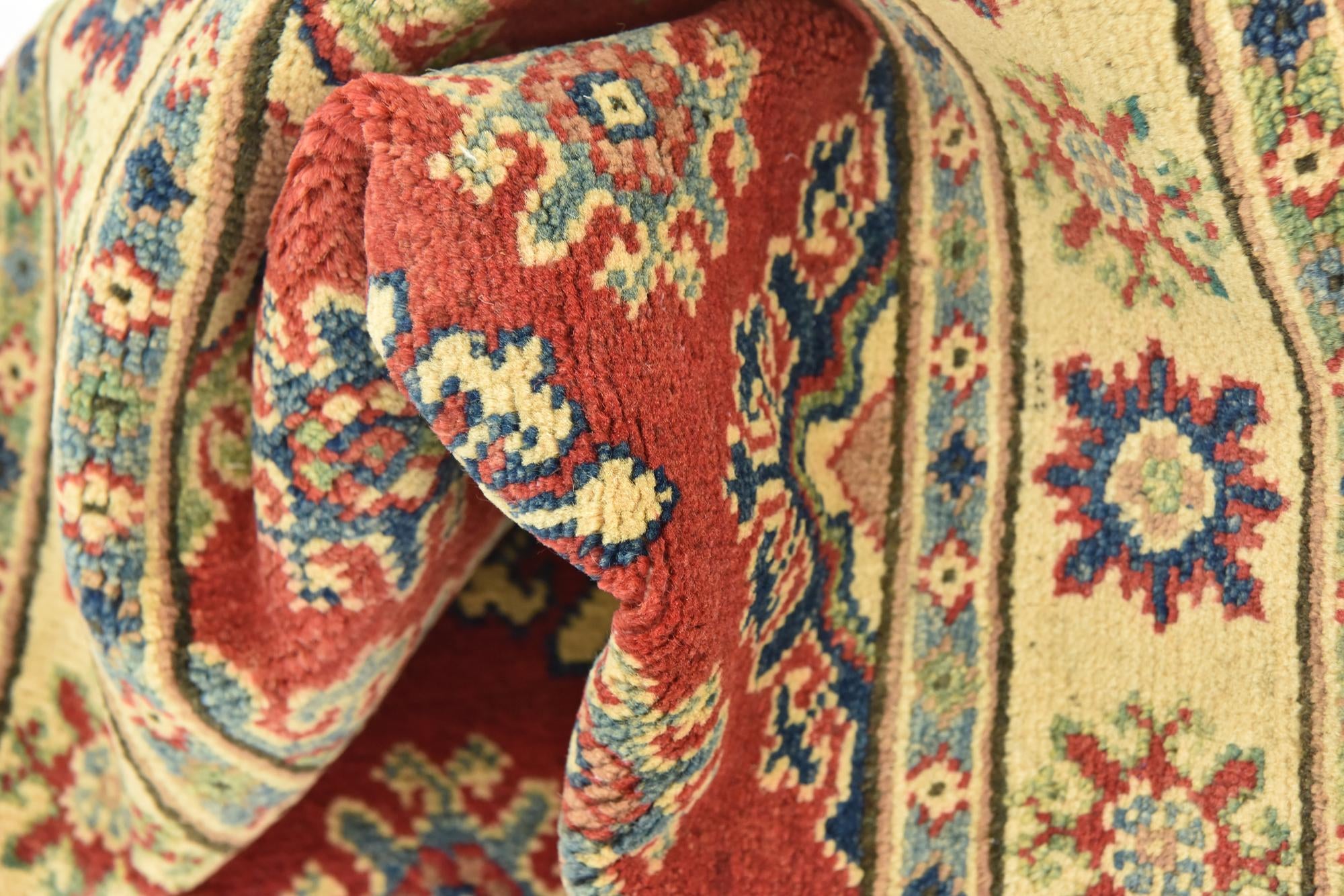 2' 9 x 4' 3 Hand Knotted Kazak Rug