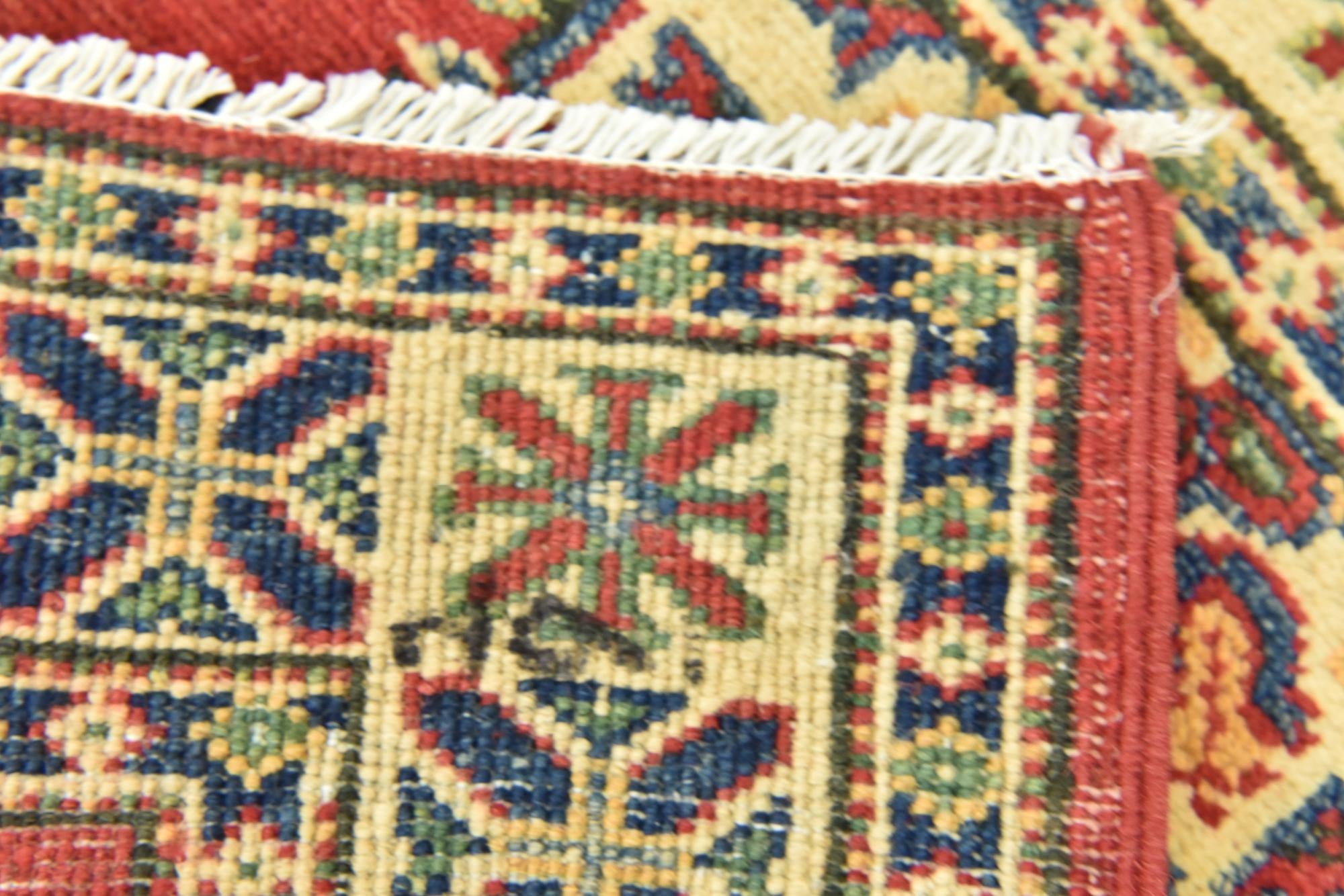 2' 8 x 3' 8 Hand Knotted Kazak Rug