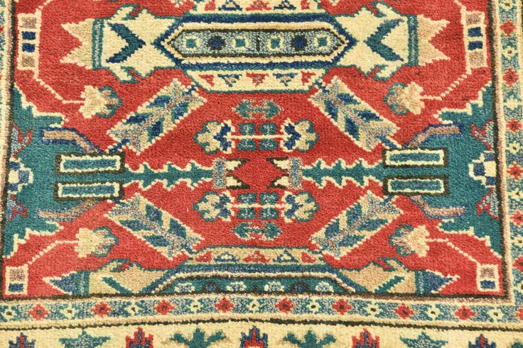 Detailansicht von 90cm x 115cm Handgeknüpft Kazak Teppich