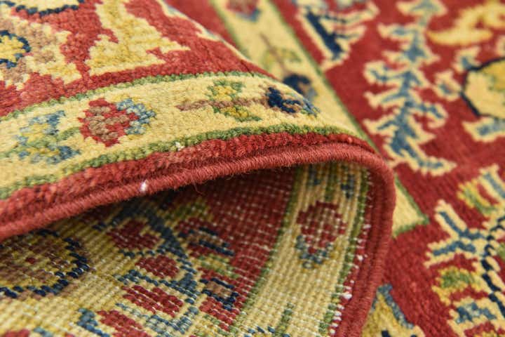 2' 8 x 4' Hand Knotted Kazak Rug