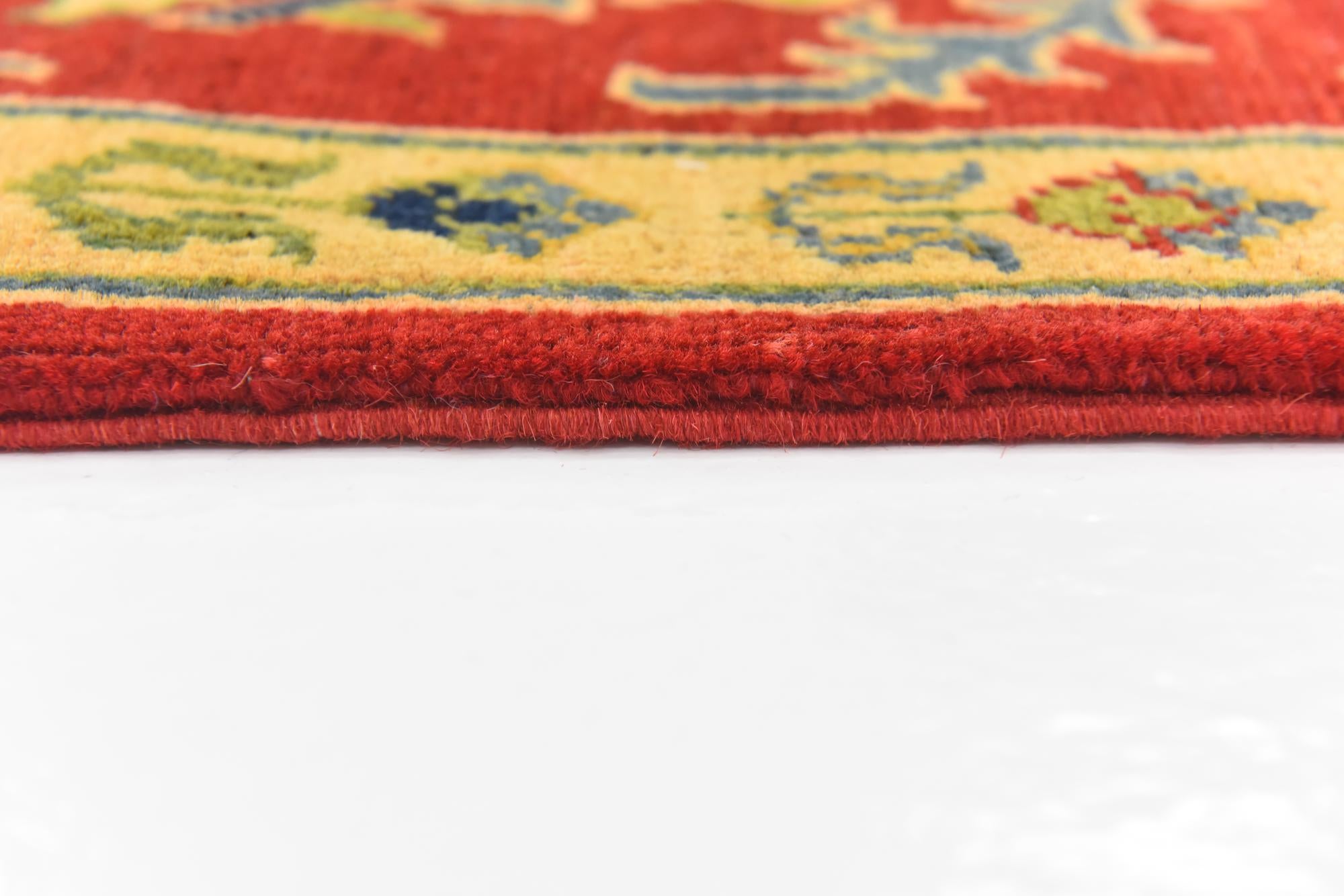 5' 2 x 6' 9 Hand Knotted Kazak Rug