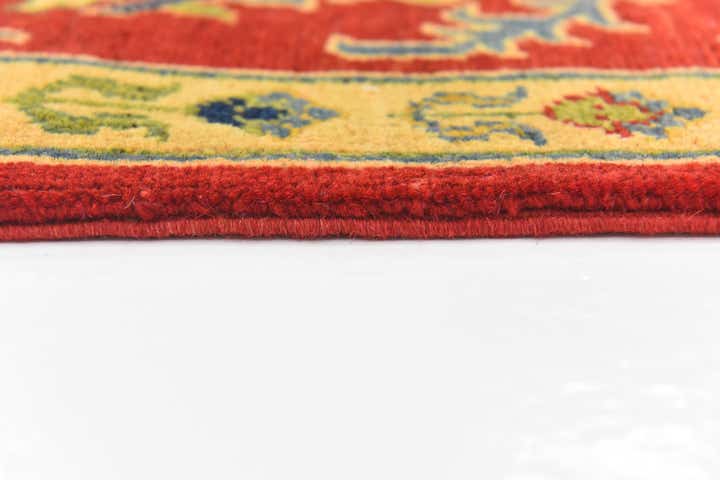 5' 2 x 6' 9 Hand Knotted Kazak Rug