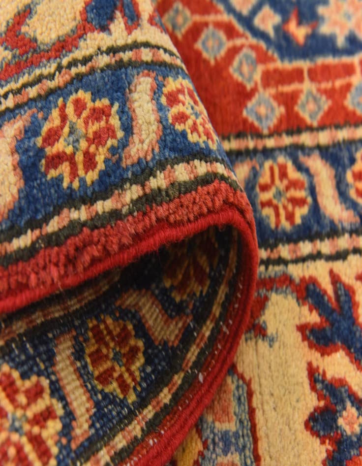 Detail image of 4' 10 x 7' 4  Hand Knotted Kazak Rug