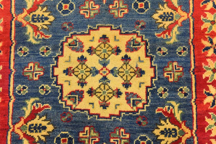 Detail image of 120cm x 170cm anudado a mano Kazak Alfombra
