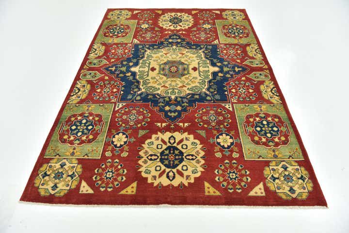 5' 7 x 8' Hand Knotted Kazak Rug
