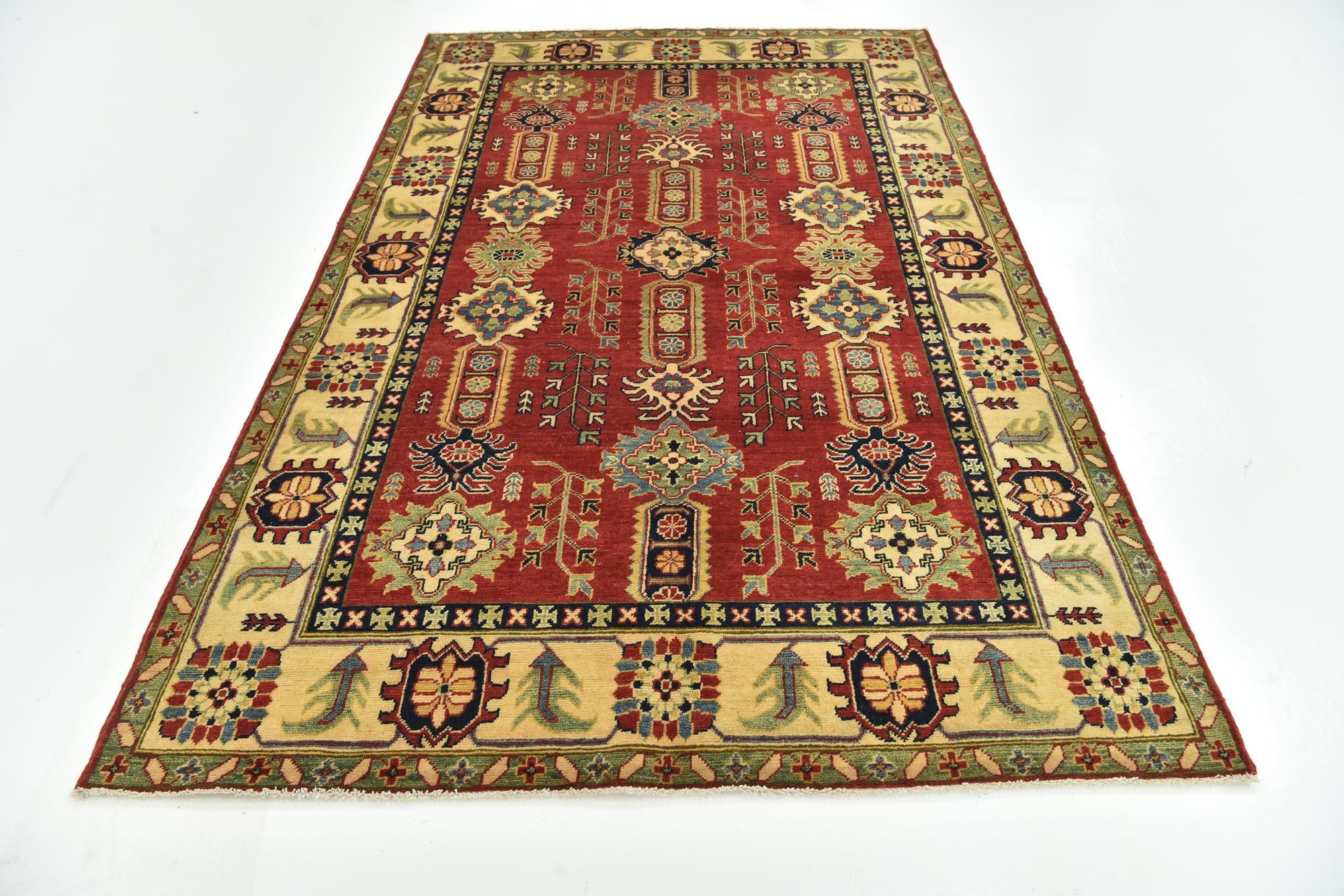 5' 6 x 8' 7 Hand Knotted Kazak Rug