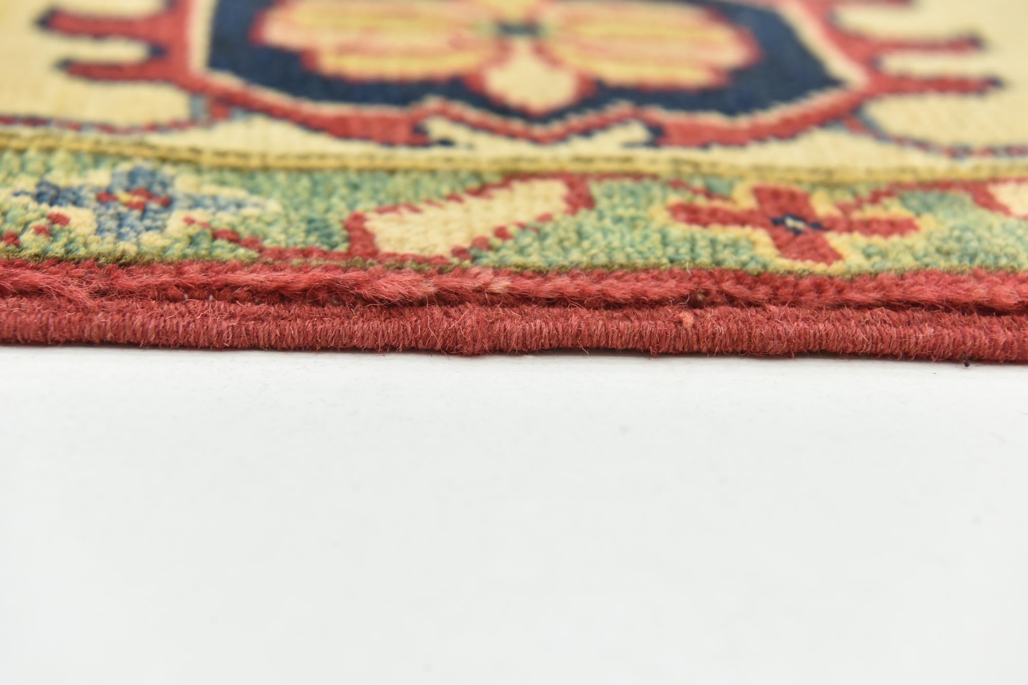 5' 6 x 8' 7 Hand Knotted Kazak Rug