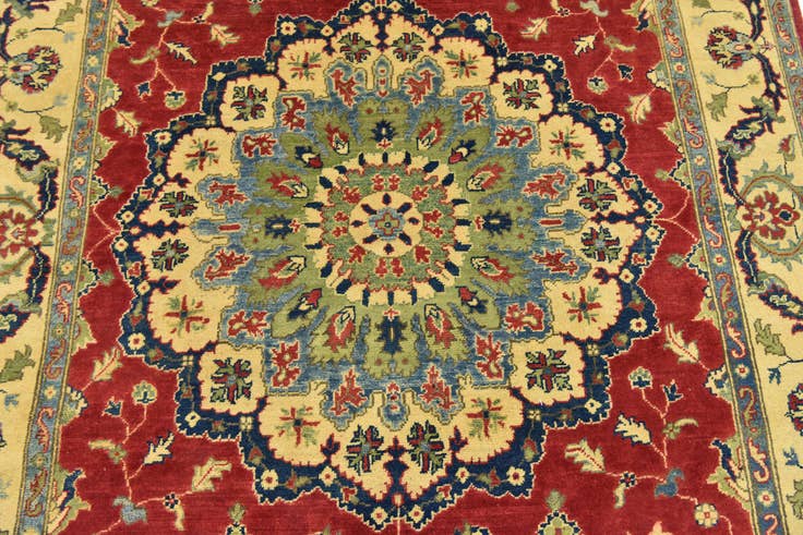 Detailansicht von 185cm x 275cm Handgeknüpft Kazak Teppich