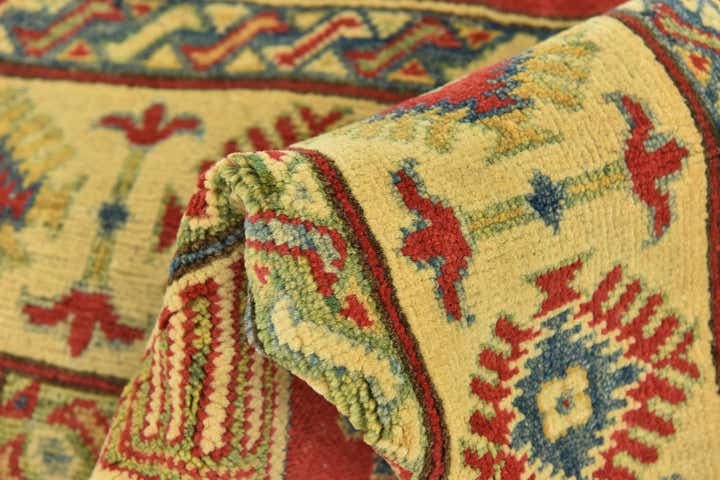 6' x 9' Hand Knotted Kazak Rug