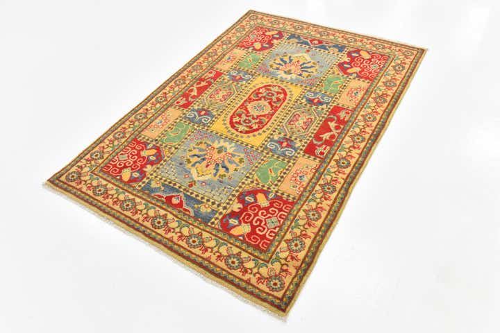 4' 3 x 6' 3 Hand Knotted Kazak Rug