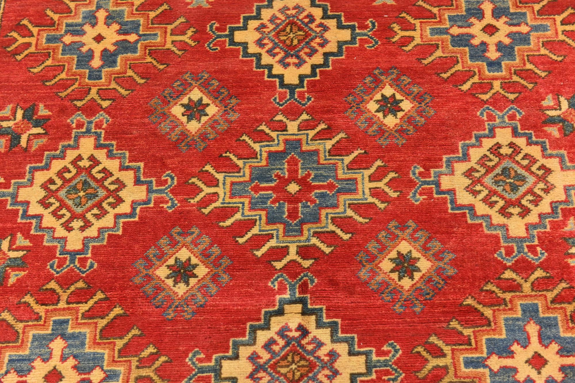 5' x 6' 6 Hand Knotted Kazak Rug