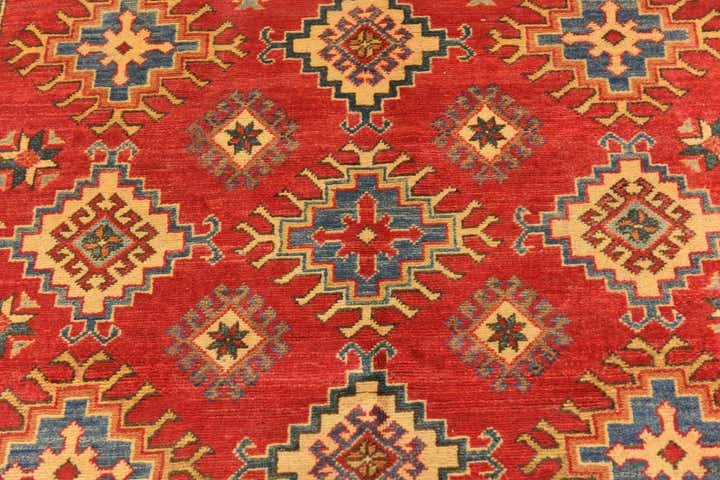 5' x 6' 6 Hand Knotted Kazak Rug