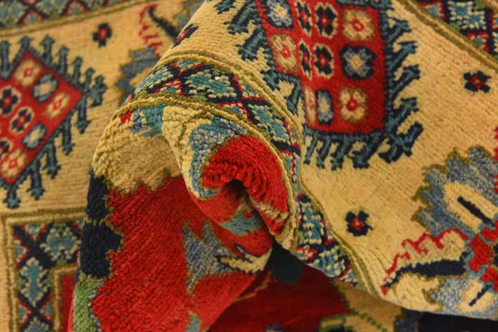 6' 1 x 10' 1 Hand Knotted Kazak Rug