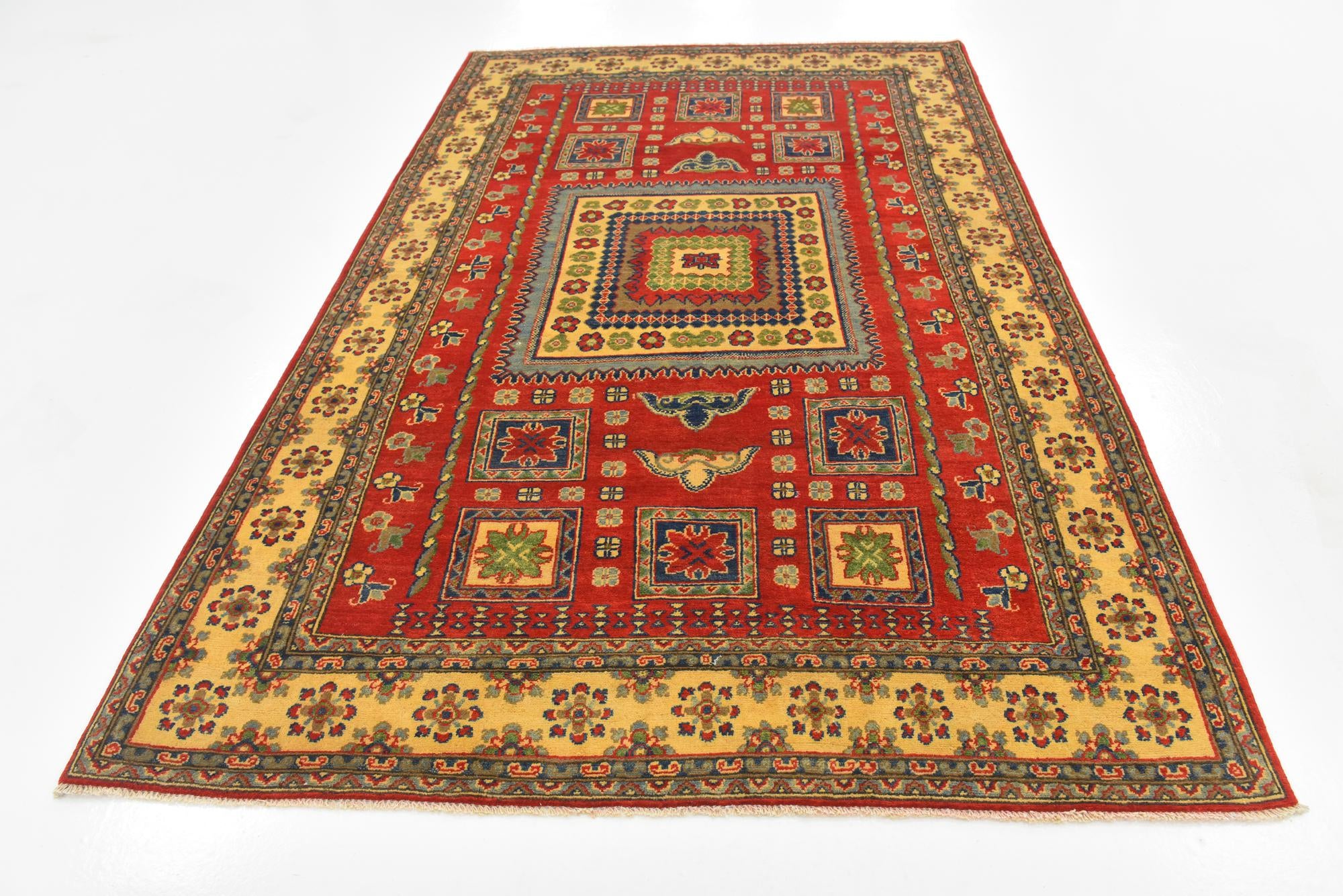 5' 8 x 9' 1 Hand Knotted Kazak Rug