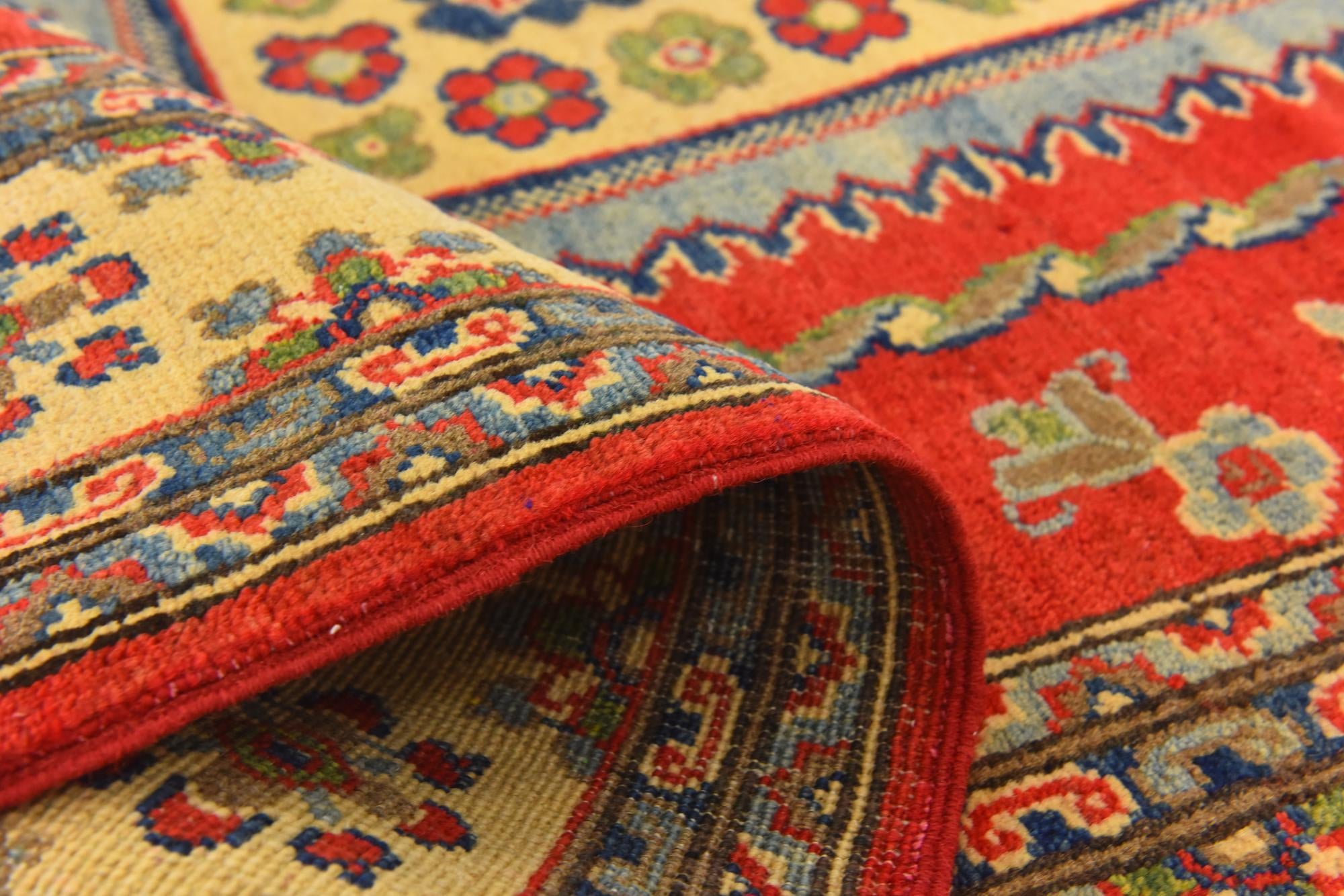 5' 8 x 9' 1 Hand Knotted Kazak Rug