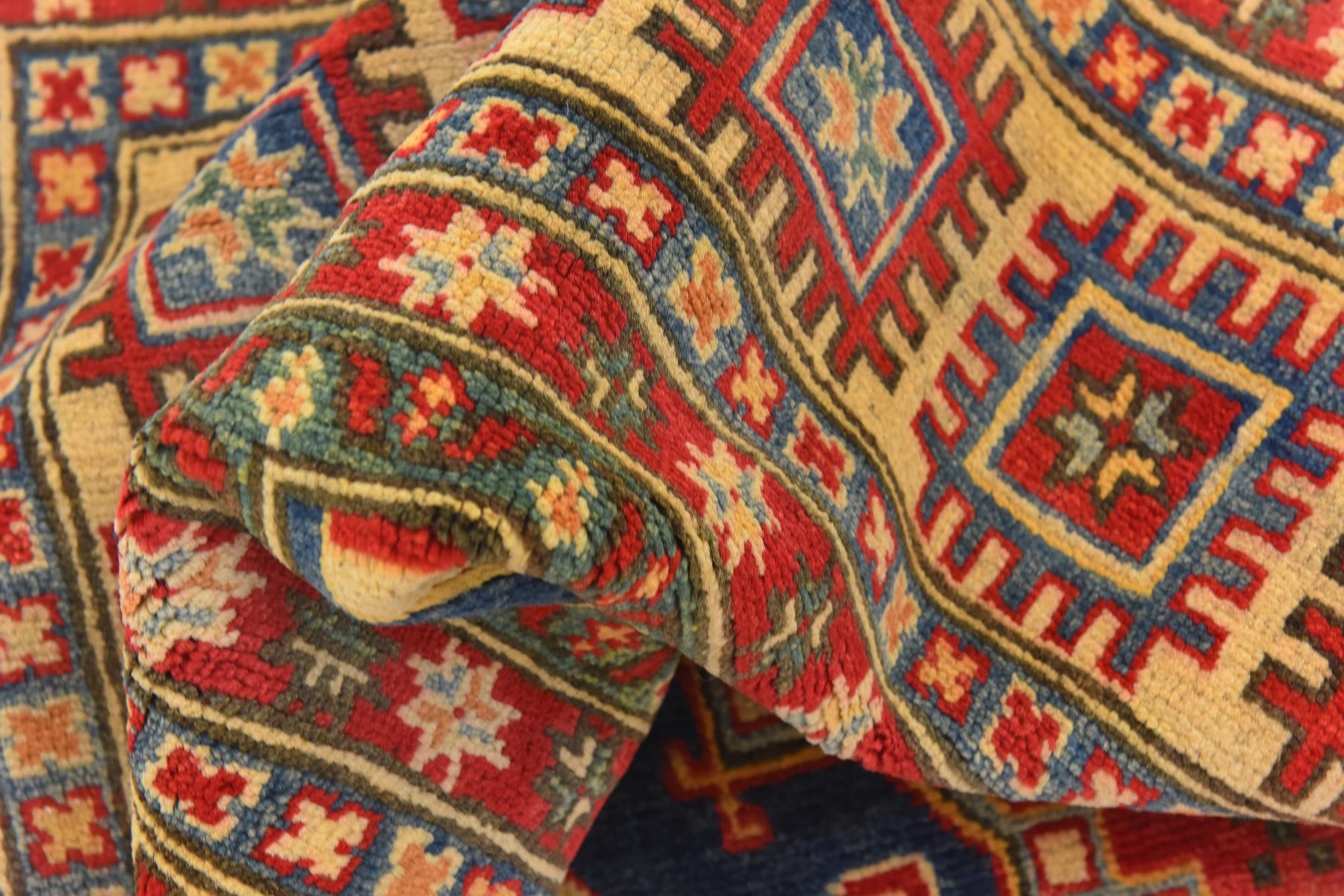 6' 7 x 10' 1 Hand Knotted Kazak Rug