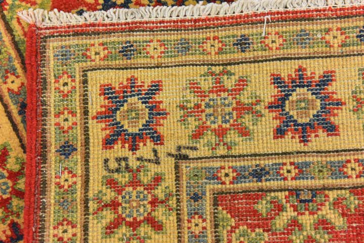 2' 7 x 4' 1 Hand Knotted Kazak Rug