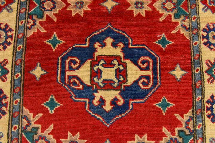 2' 8 x 4' 1 Hand Knotted Kazak Rug