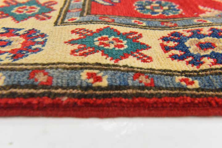 2' 8 x 4' 1 Hand Knotted Kazak Rug