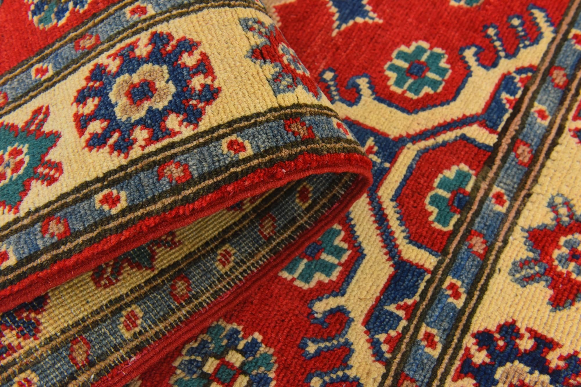 2' 8 x 4' 1 Hand Knotted Kazak Rug