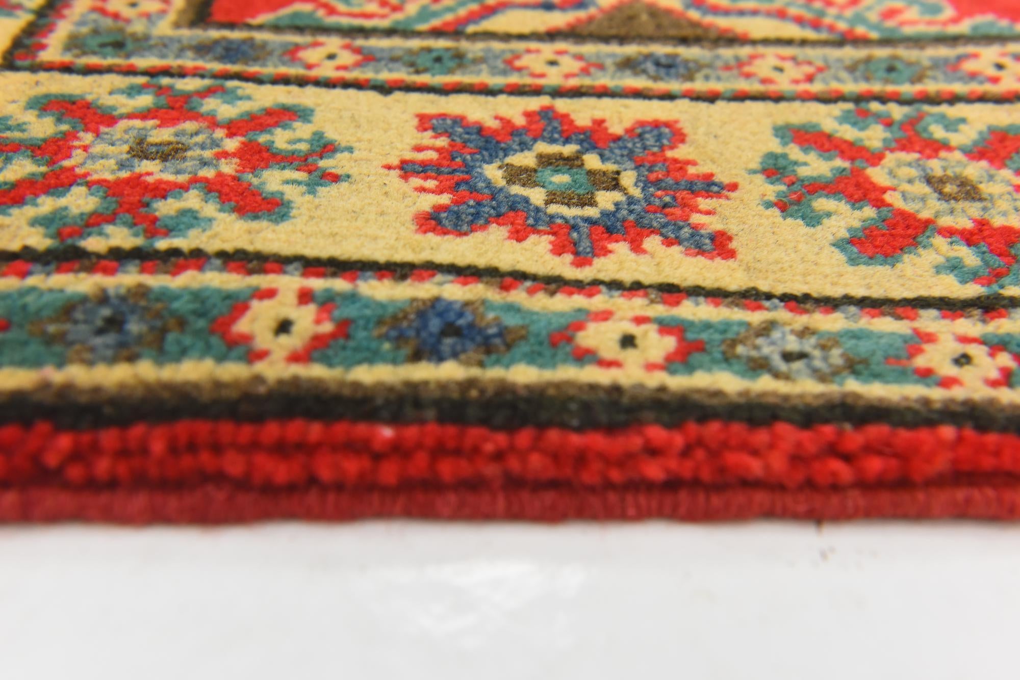 2' 10 x 4' 1 Hand Knotted Kazak Rug