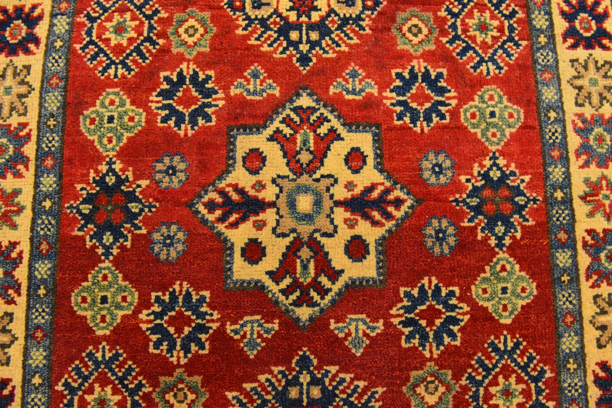 2' 8 x 4' 3 Hand Knotted Kazak Rug