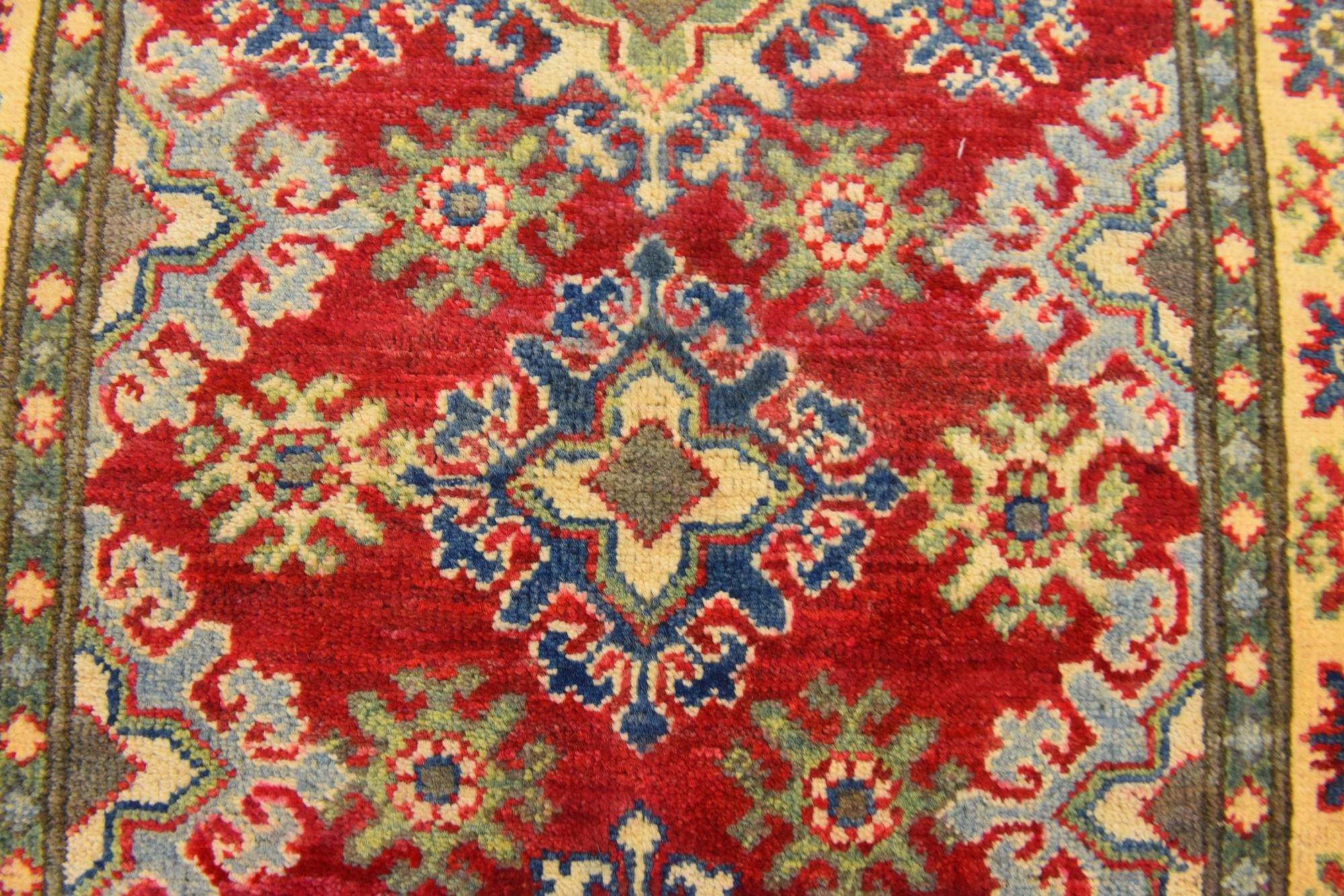 2' 7 x 4' 1 Hand Knotted Kazak Rug