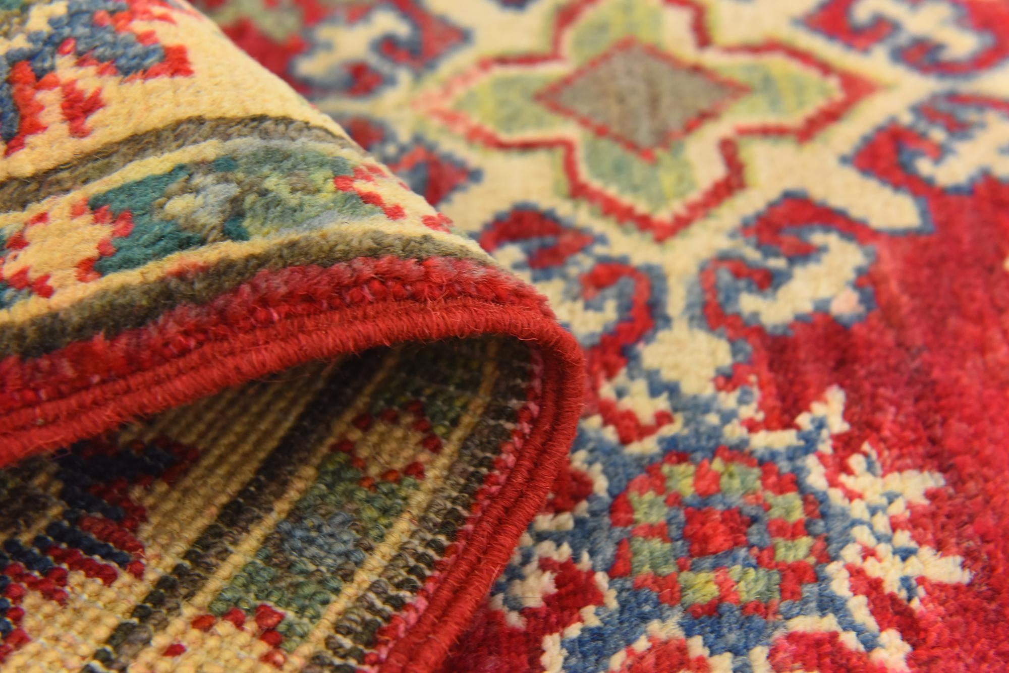 2' 7 x 4' 1 Hand Knotted Kazak Rug