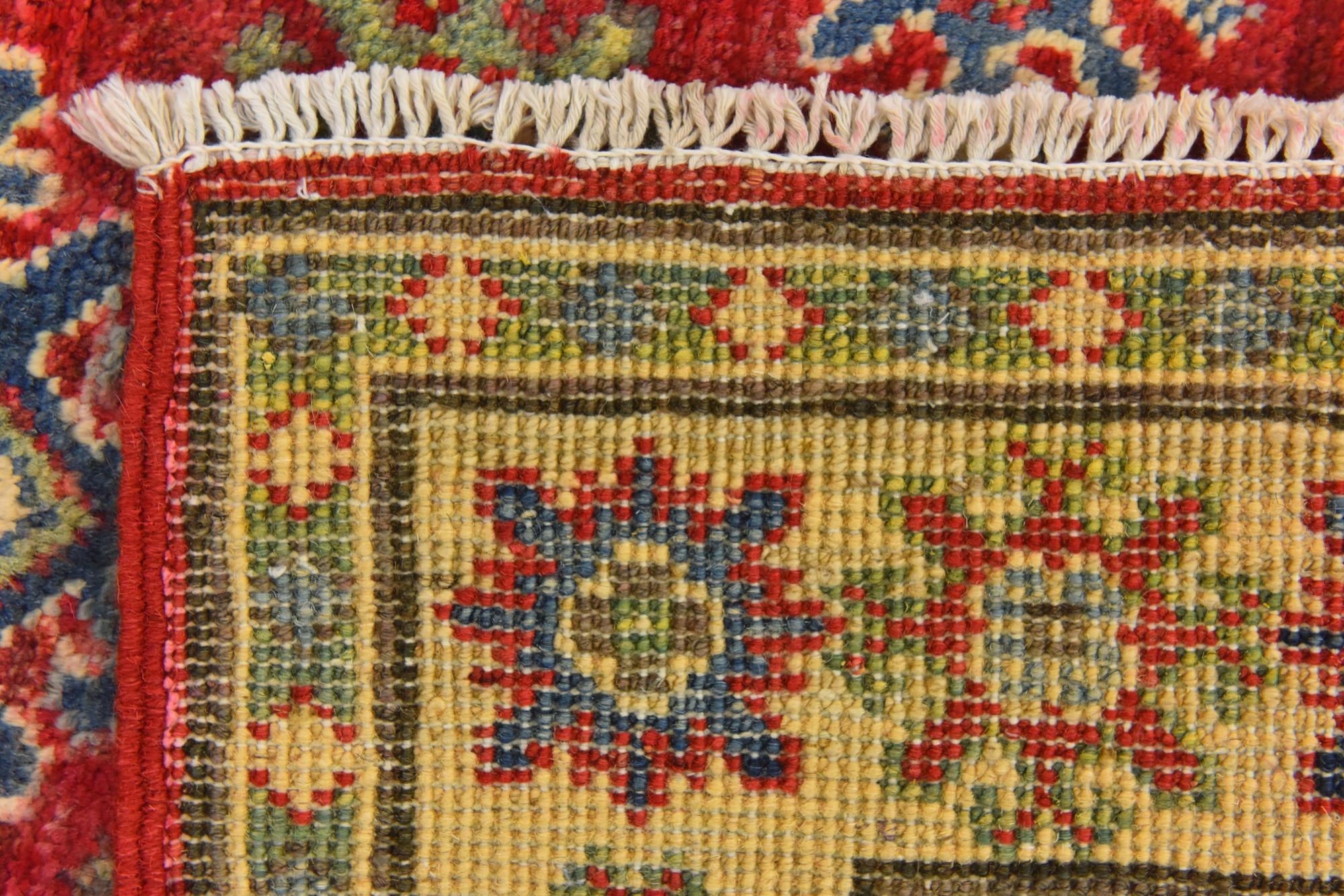 2' 7 x 4' 1 Hand Knotted Kazak Rug