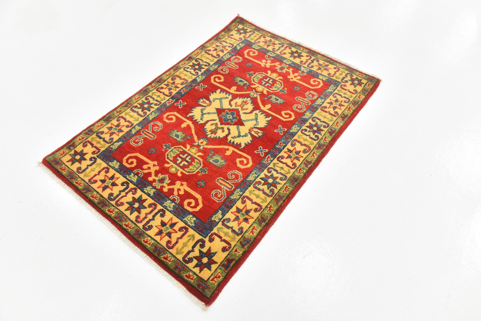 2' 8 x 4' Hand Knotted Kazak Rug