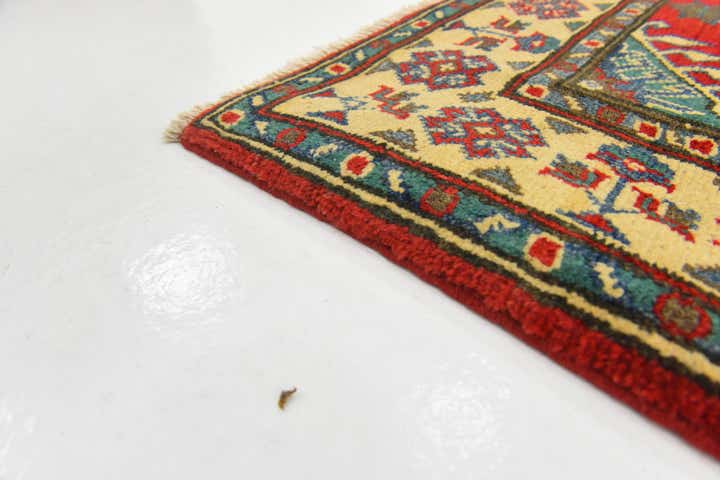 2' 8 x 4' 1 Hand Knotted Kazak Rug