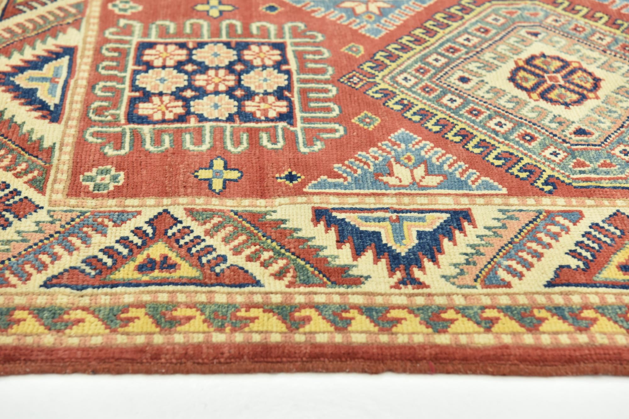 2' 9 x 4' Hand Knotted Kazak Rug