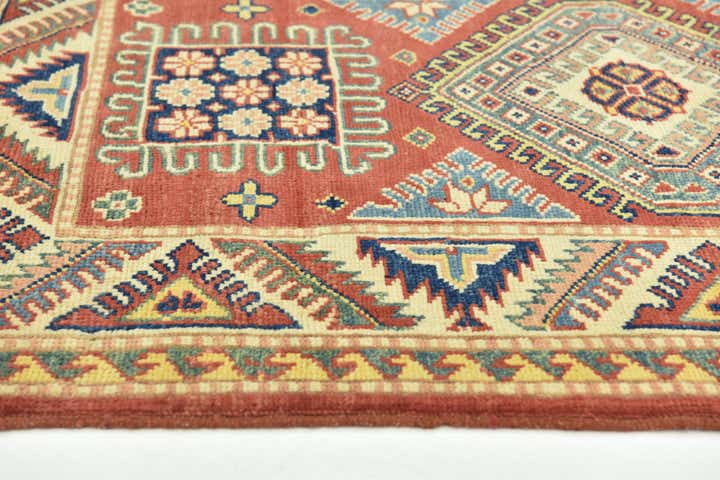 2' 9 x 4' Hand Knotted Kazak Rug