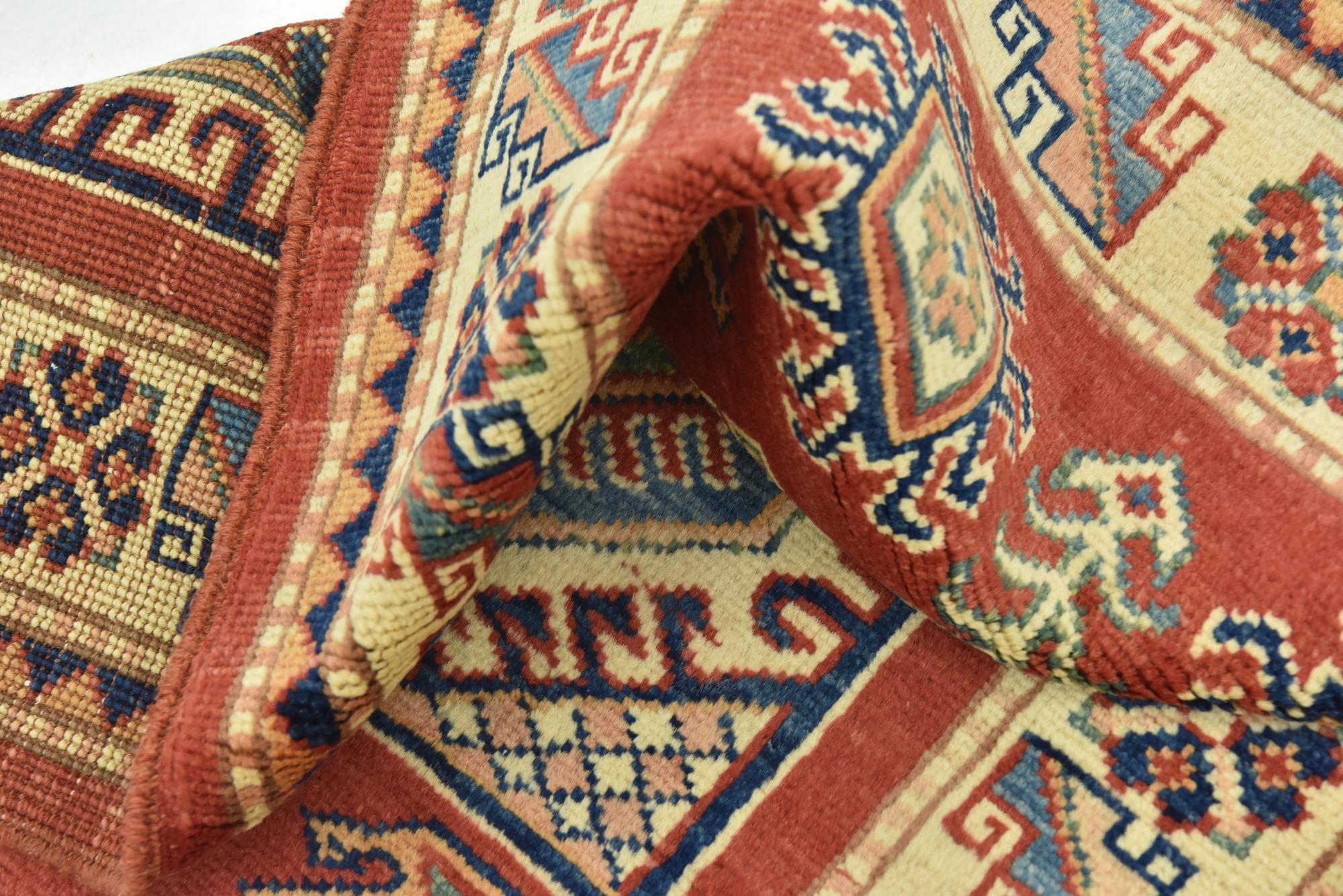 2' 9 x 3' 10 Hand Knotted Kazak Rug