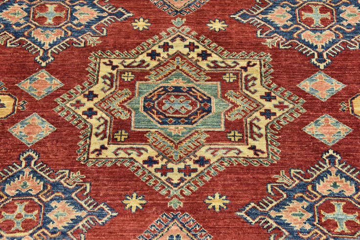 Detail image of 7' 1 x 9' 9 Hand Knotted Kazak Rug