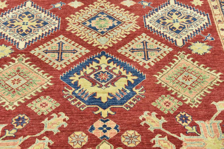 Detail image of 6' 6 x 10' 7 Hand Knotted Kazak Oriental Rug
