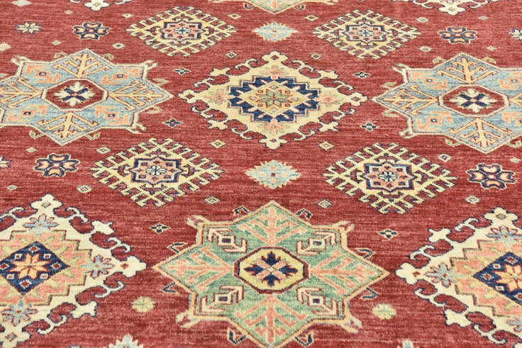 Detail image of 6' 8 x 10' 3 Hand Knotted Kazak Oriental Rug
