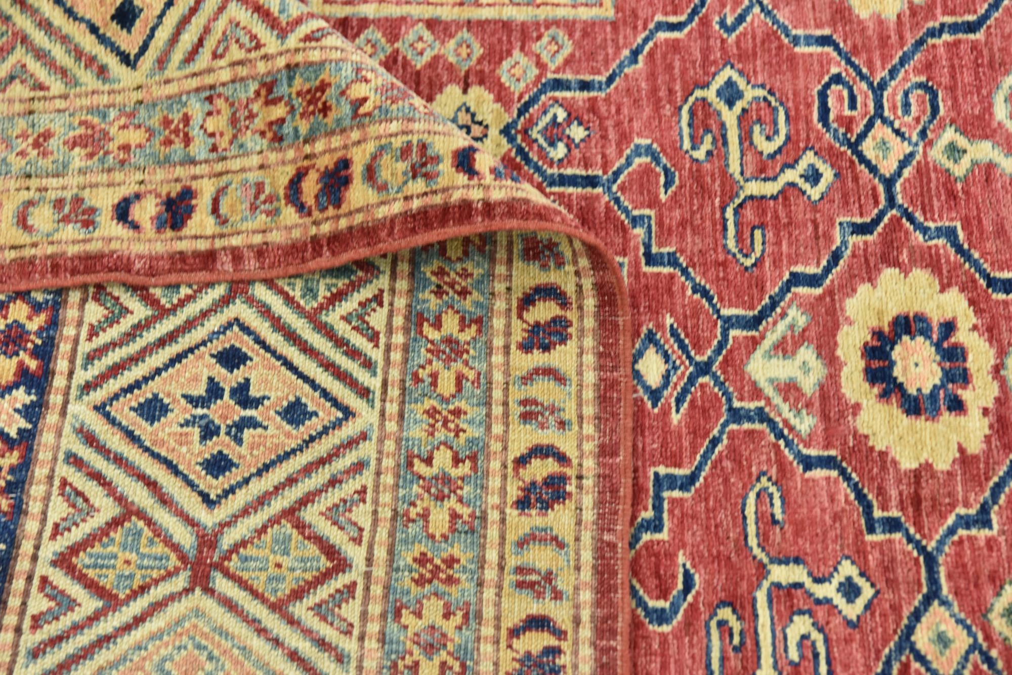 6' 8 x 9' 8 Hand Knotted Kazak Oriental Rug