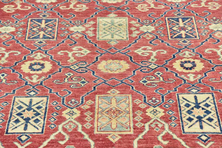 6' 8 x 9' 8 Hand Knotted Kazak Oriental Rug