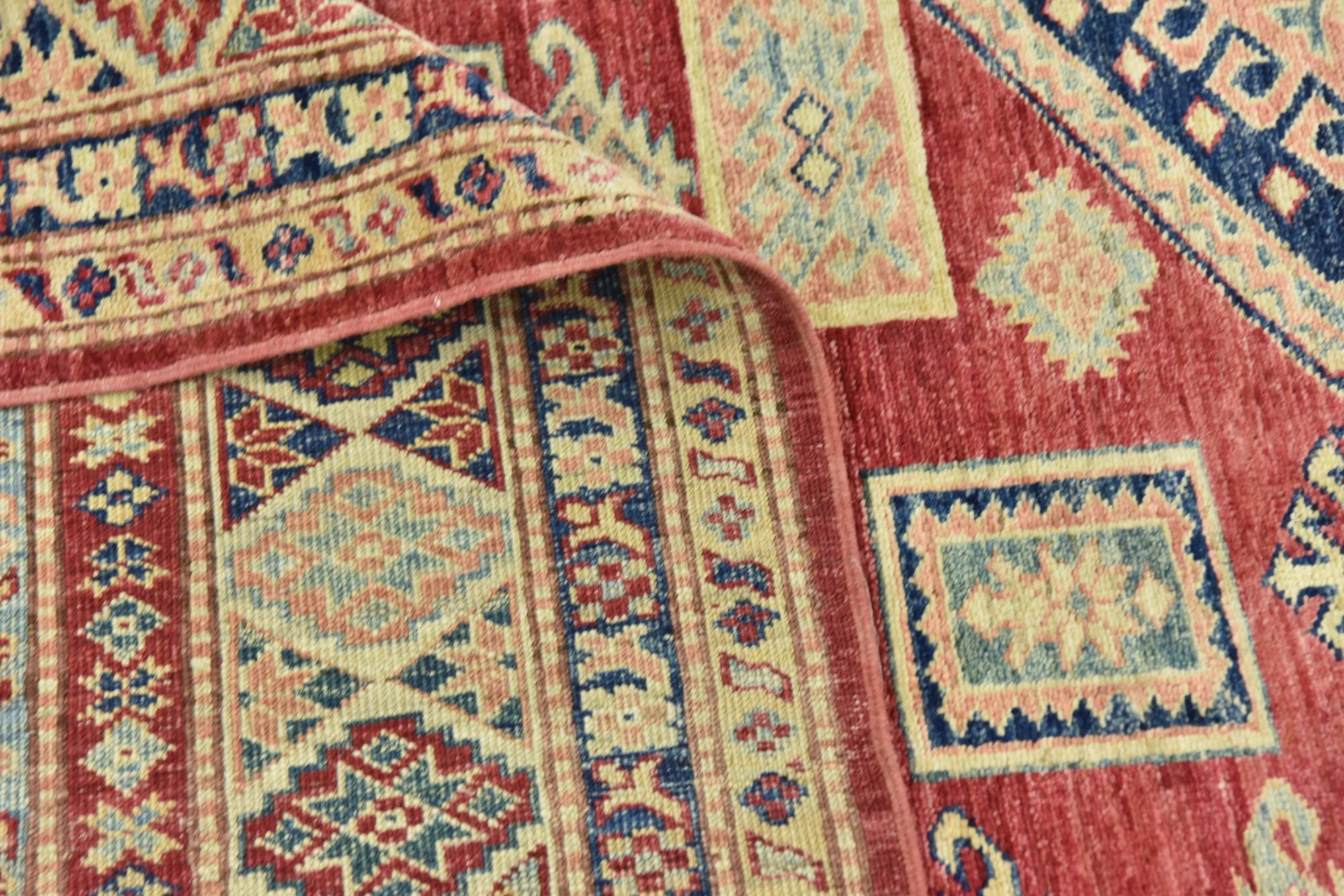 6' 9 x 9' 3 Hand Knotted Kazak Oriental Rug