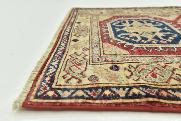 Detail image of 85cm x 115cm anudado a mano Kazak Alfombra