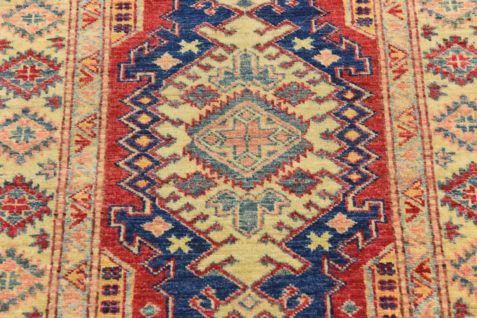 2' 9 x 4' Hand Knotted Kazak Oriental Rug