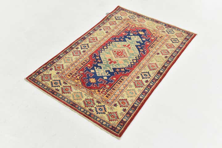 2' 8 x 4' Hand Knotted Kazak Rug